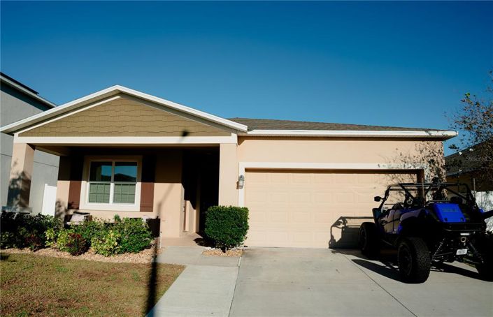Image No.1-4 Bed Property for sale