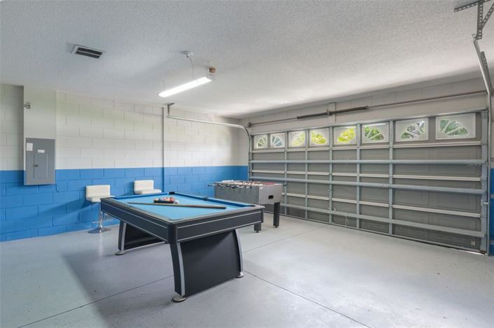 Image No.28-5 Bed Property for sale