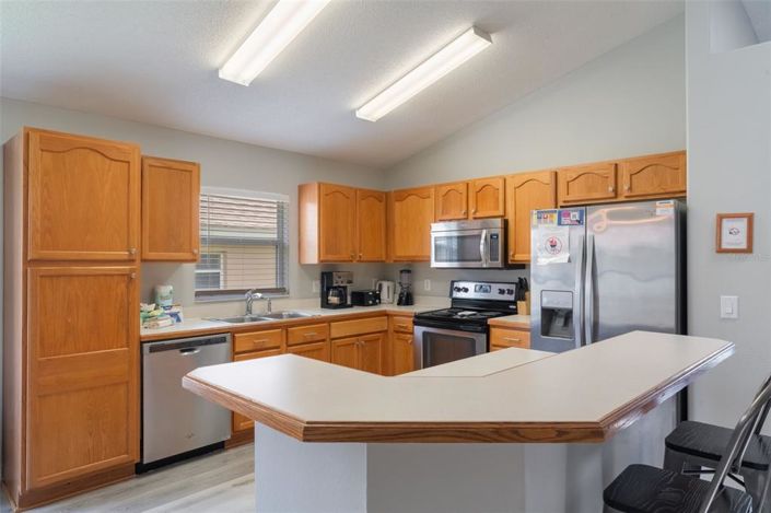 Image No.5-5 Bed Property for sale