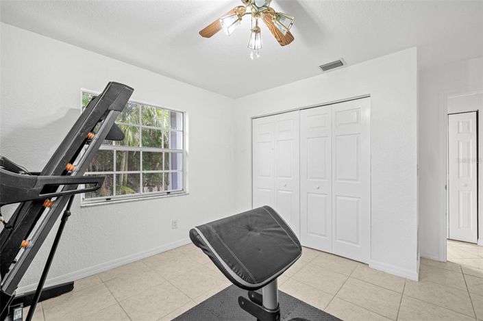 Image No.28-3 Bed Property for sale