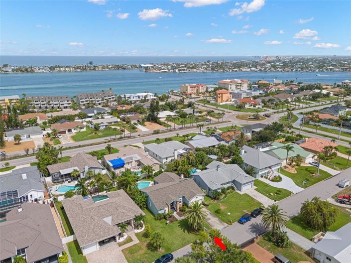 Image No.43-3 Bed Property for sale