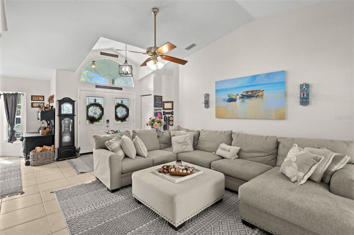 Image No.6-3 Bed Property for sale