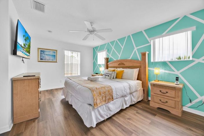 Image No.31-5 Bed Property for sale