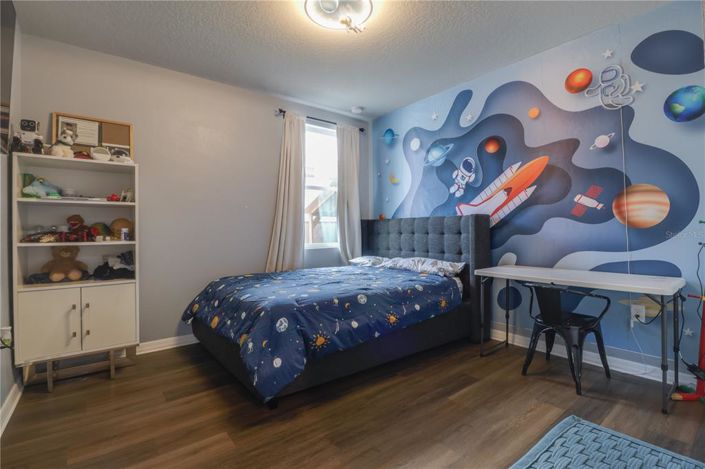 Image No.25-4 Bed Property for sale