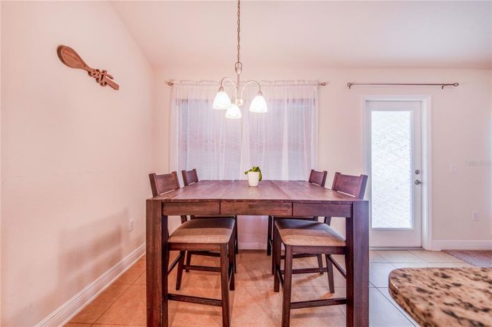 Image No.13-3 Bed Property for sale