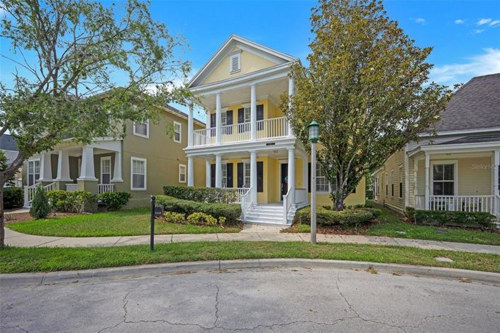 Image No.1-4 Bed Property for sale