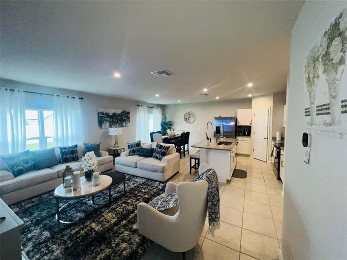 Image No.10-4 Bed Property for sale