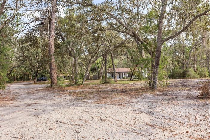 Image No.38-3 Bed Property for sale