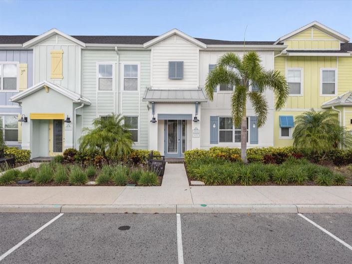 Image No.1-3 Bed Townhouse for sale