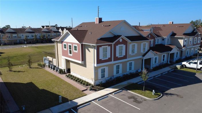 Image No.1-5 Bed Townhouse for sale