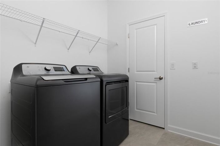 Image No.31-5 Bed Townhouse for sale