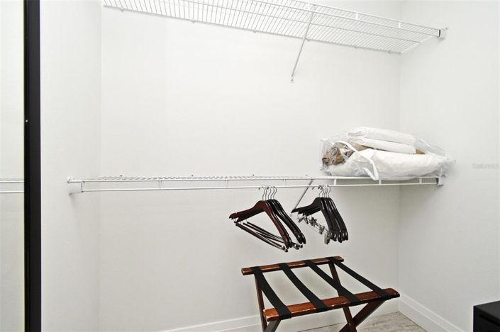 Image No.24-3 Bed Property for sale