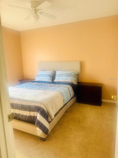 Image No.10-5 Bed Property for sale