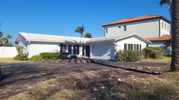 Image No.1-3 Bed Property for sale