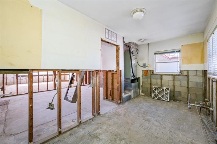 Image No.21-3 Bed Property for sale