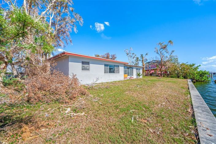 Image No.25-3 Bed Property for sale