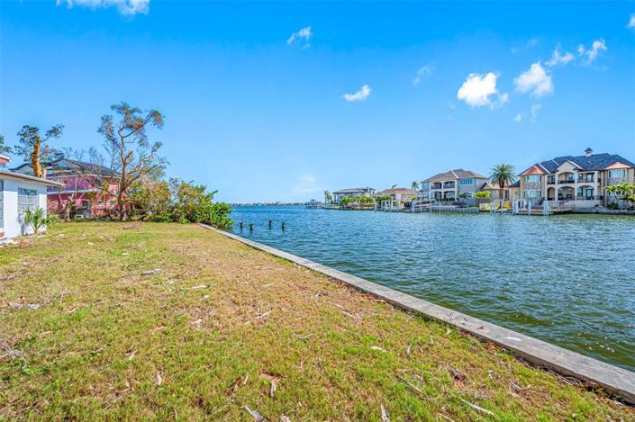 Image No.9-3 Bed Property for sale