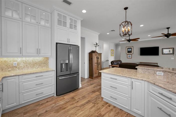 Image No.23-3 Bed Property for sale