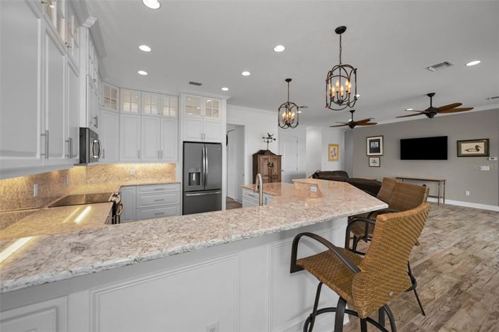 Image No.25-3 Bed Property for sale