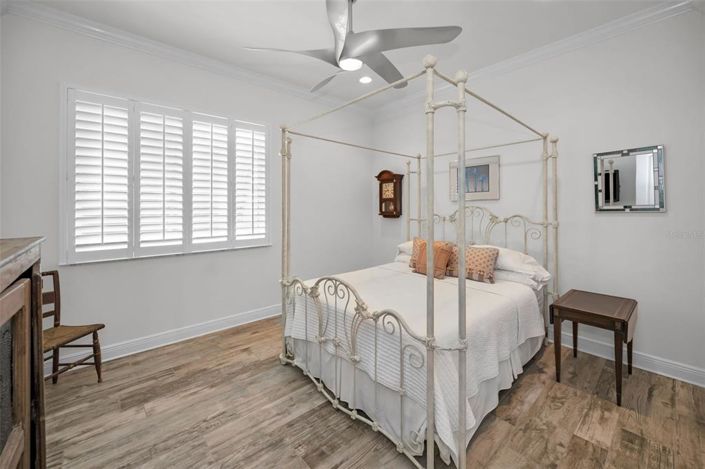 Image No.38-3 Bed Property for sale