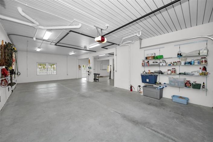 Image No.50-3 Bed Property for sale