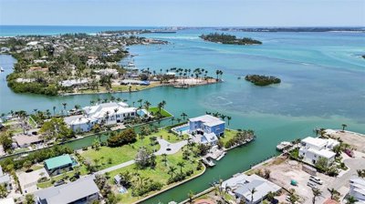 5 Bed Property for sale