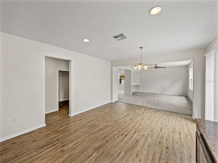 Image No.13-4 Bed Property for sale