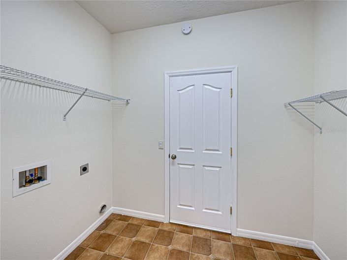 Image No.18-4 Bed Property for sale