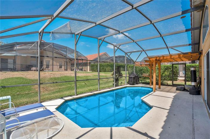 Image No.12-4 Bed Property for sale