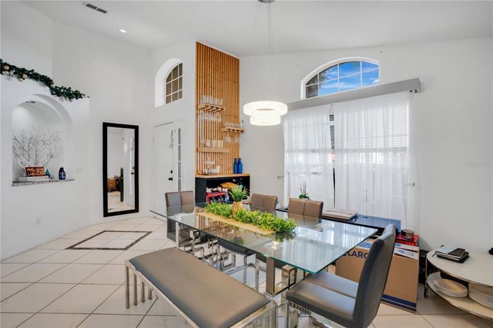 Image No.3-4 Bed Property for sale