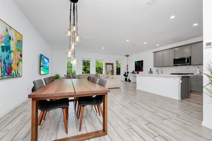 Image No.8-3 Bed Townhouse for sale