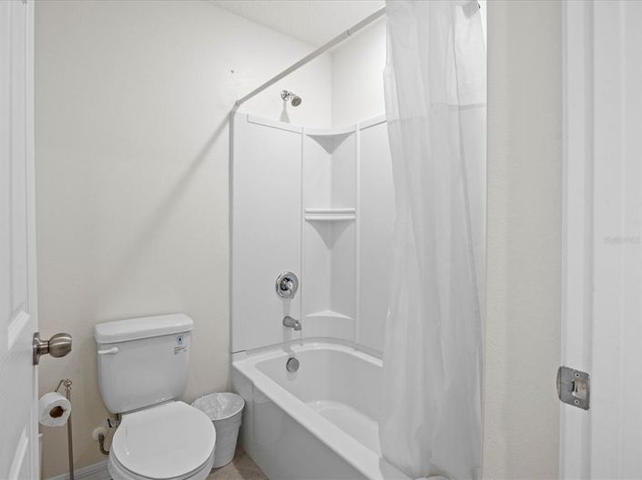 Image No.21-7 Bed Property for sale