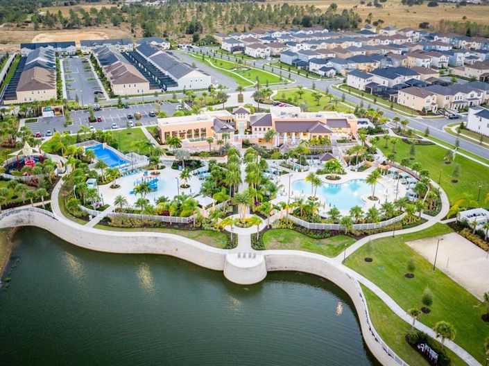 Image No.40-7 Bed Property for sale