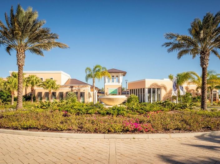 Image No.56-7 Bed Property for sale