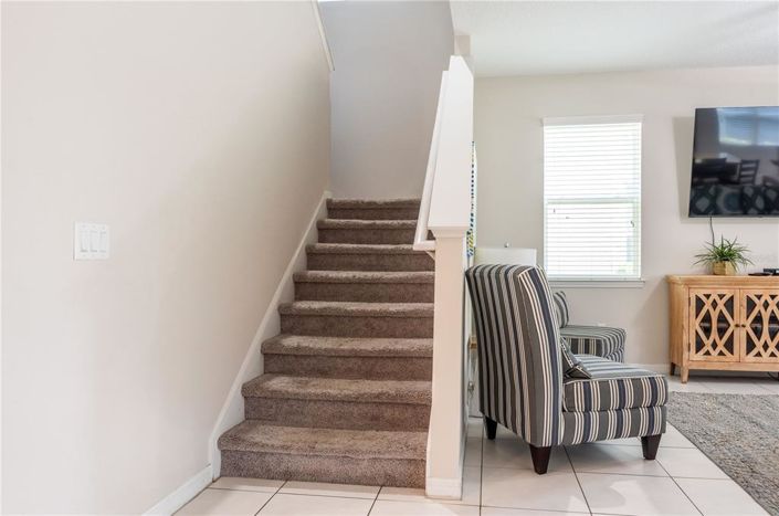 Image No.22-6 Bed Property for sale