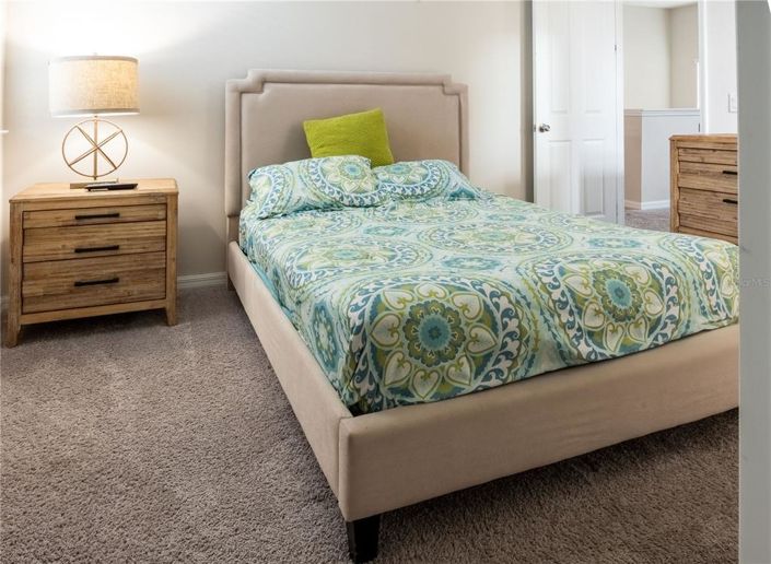 Image No.36-6 Bed Property for sale