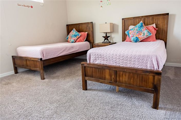 Image No.47-6 Bed Property for sale