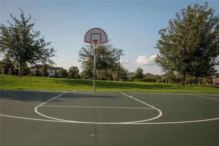 Image No.58-6 Bed Property for sale