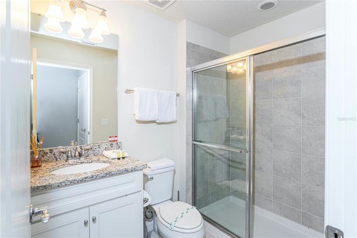 Image No.38-5 Bed Townhouse for sale