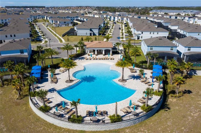 Image No.53-5 Bed Townhouse for sale