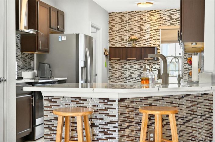 Image No.14-3 Bed Property for sale