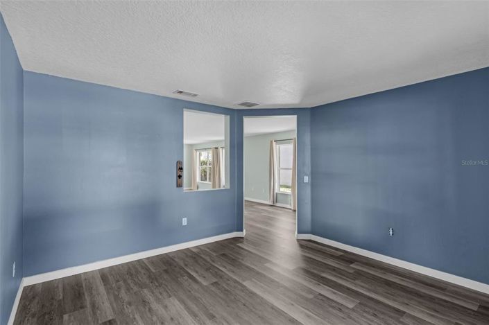 Image No.22-3 Bed Property for sale