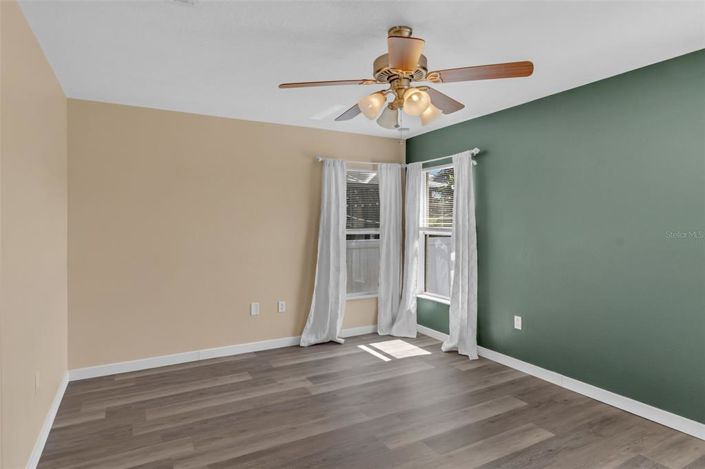 Image No.31-3 Bed Property for sale