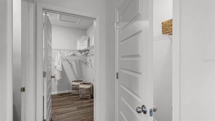 Image No.19-4 Bed Property for sale