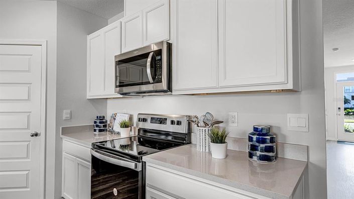 Image No.5-4 Bed Property for sale