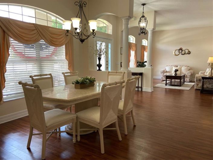 Image No.11-4 Bed Property for sale