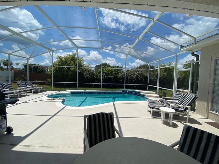 Image No.25-4 Bed Property for sale