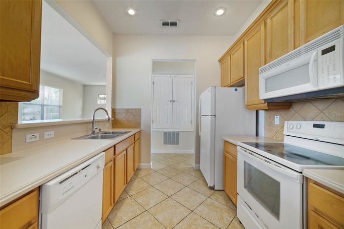 Image No.11-4 Bed Property for sale