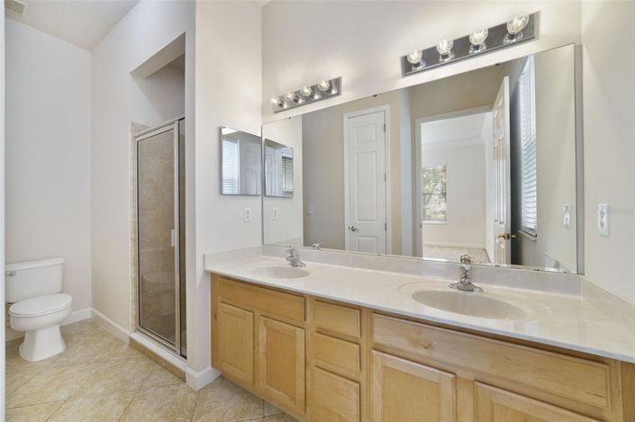 Image No.14-4 Bed Property for sale