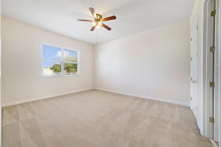 Image No.21-4 Bed Property for sale